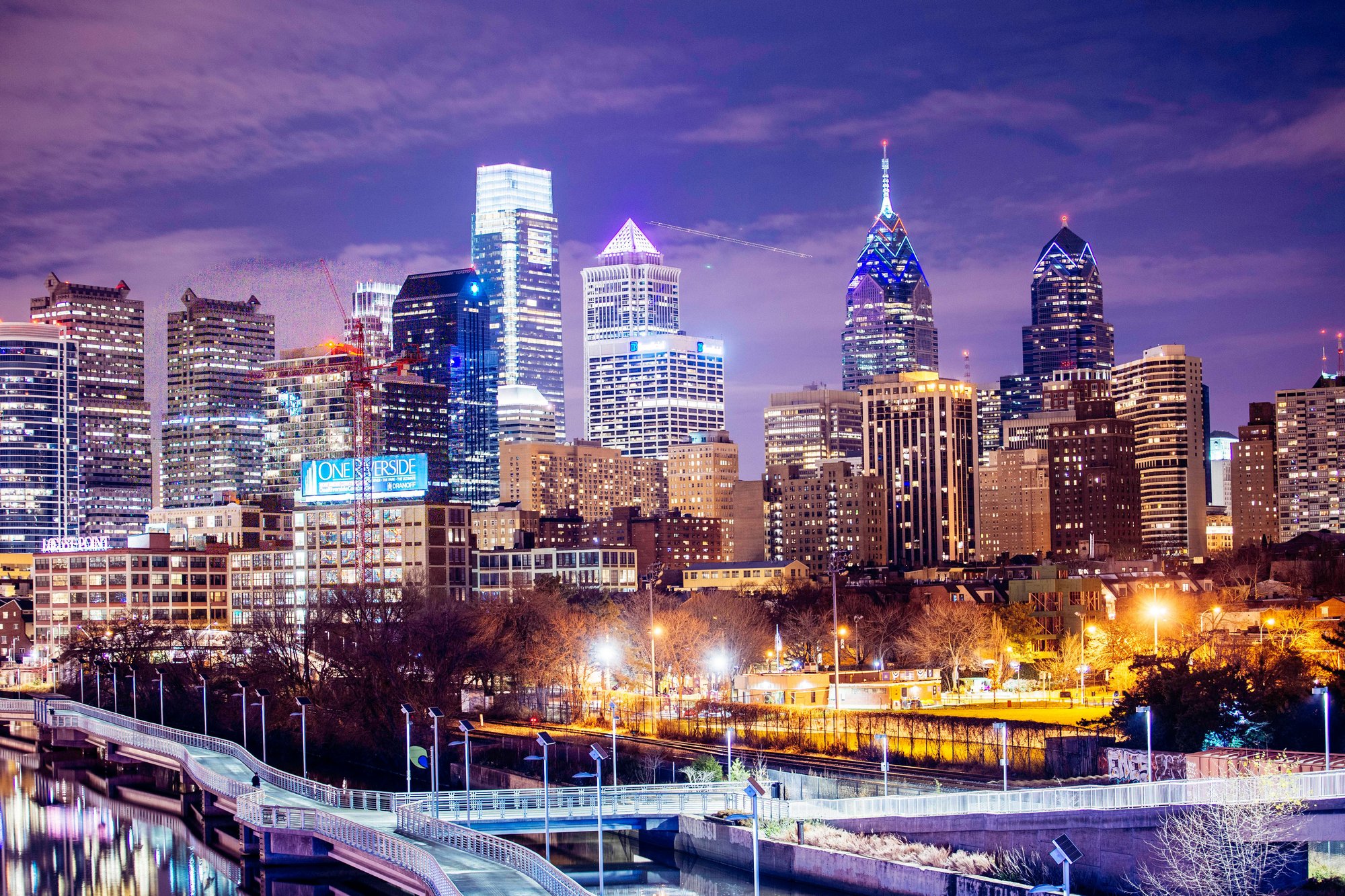 philadelphia-pa-skyline-at-night philadelphia-pa-skyline-at-night