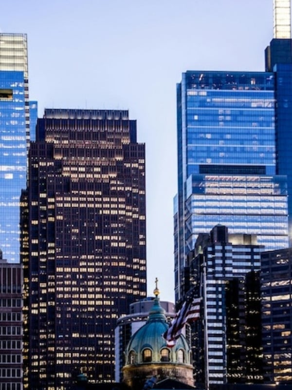 philadelphia-pa-skyscrapers-600x800